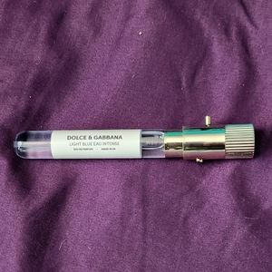 Dolce and Gabbana Light Blue sample perfume
